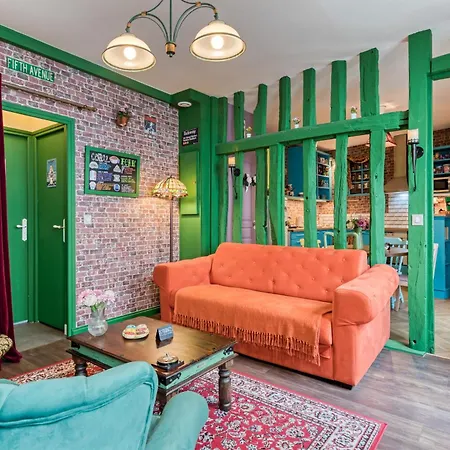 Friends Апартаменты Руан