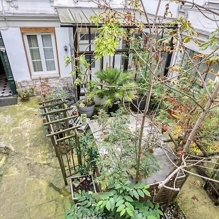 Апартаменты Friends *